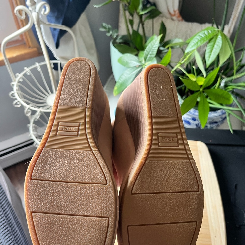 Toms Light Brown Ankle Booties - Picture 5 of 6